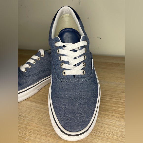 Vans Authentic Navy denim (White), Size 10 Women/8.5 Men *Great condition* - Picture 4 of 7